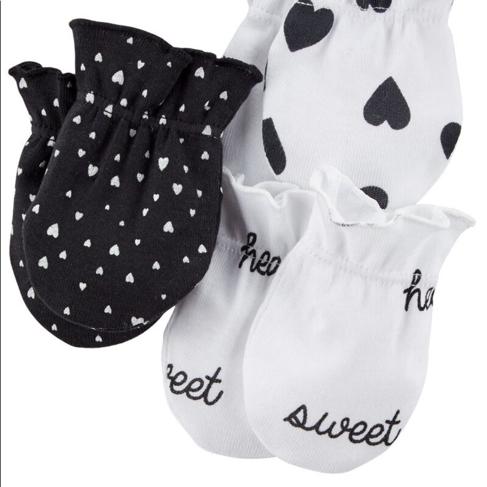*NEW Carter’s 3 Pack Mittens